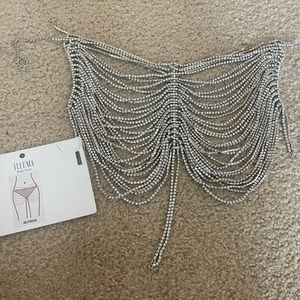 BRAND NEW BODY CHAIN